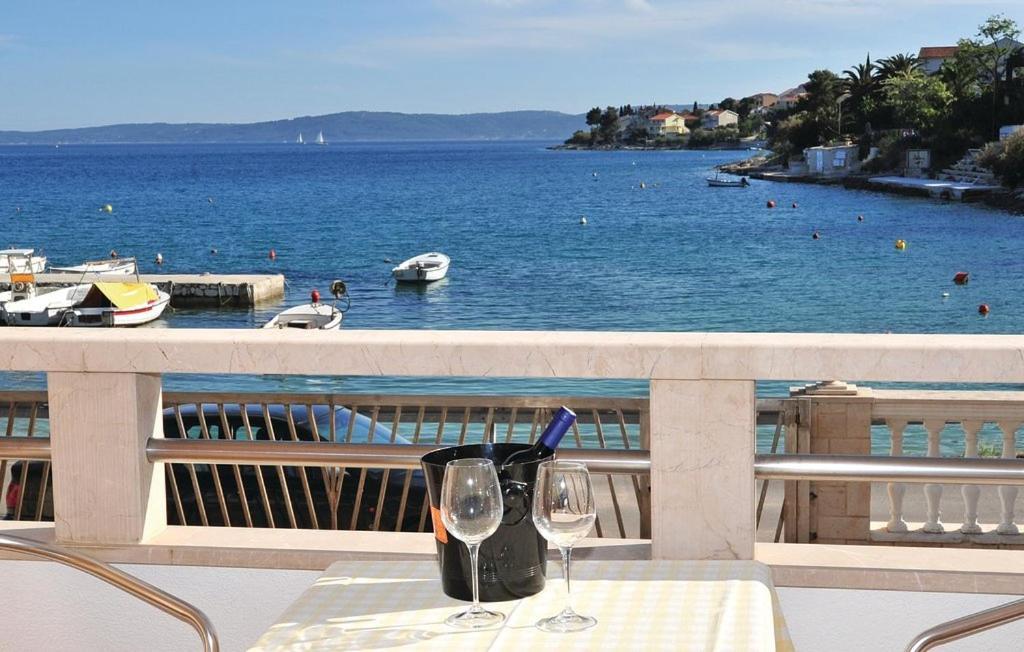 Sea View Apartments Sirena オクルグ・ゴルニ エクステリア 写真