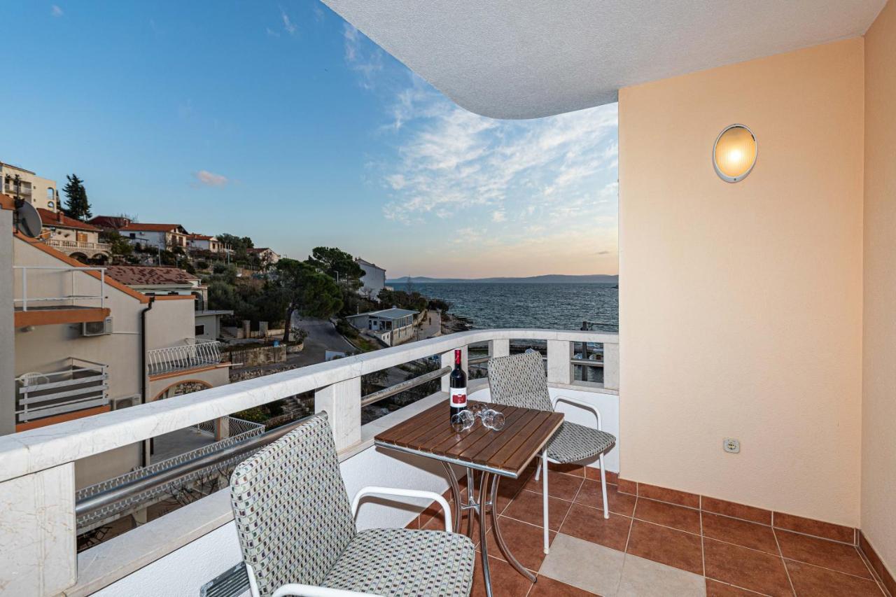 Sea View Apartments Sirena オクルグ・ゴルニ エクステリア 写真