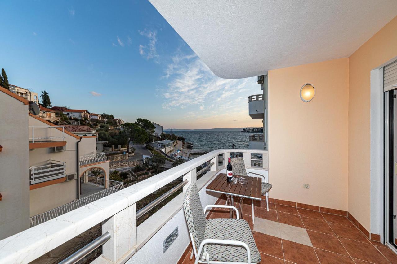 Sea View Apartments Sirena オクルグ・ゴルニ エクステリア 写真